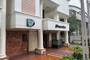 Hotel Dwaraka Residency