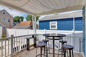 5 Mi to Dtwn Newark: Hillside Vacation Rental
