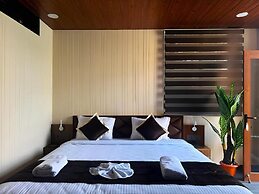 MJ Resort