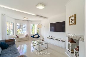 4B House w Pool in Jurere Internacional Mer0671