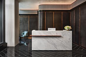 The George Manhattan, Tapestry Collection by Hilton+++