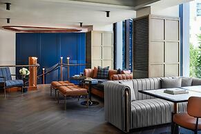 The George Manhattan, Tapestry Collection by Hilton+++