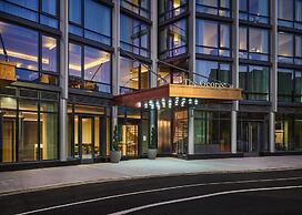 The George Manhattan, Tapestry Collection by Hilton+++