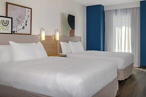 Spark By Hilton Montreal Midtown