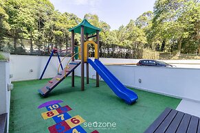 Full Apartment With Amazing View! Lrc0703