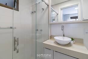Full Apartment With Amazing View! Lrc0703