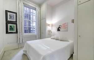 4 Guests & Central - Pet Friendly - Maddox Street