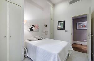 4 Guests & Central - Pet Friendly - Maddox Street