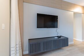 Apt Charming Prox the Beach of Canas Idf105