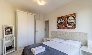 Apt With sea View Balcony in Floripa Gvm133