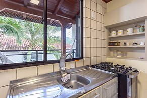 Quiet Apartment 1 mi From Canasvieiras bea Fml202