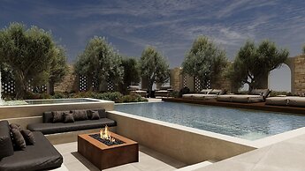 The Landmark Villas & Spa