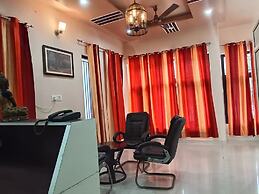 Tiger Eye Resort