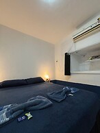 Primos Hostel & House