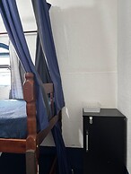 Primos Hostel & House