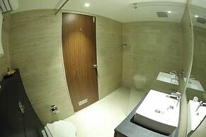 The Ocean Pearl Ujire