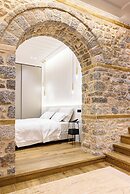 STF Luxury Suites