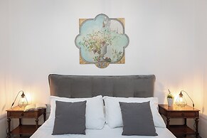 Angelico Apartment