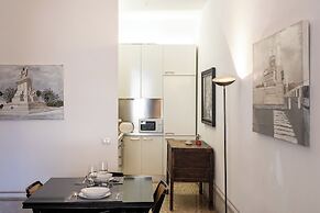 Angelico Apartment
