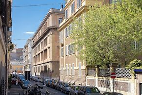 Angelico Apartment