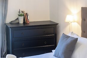 Angelico Apartment