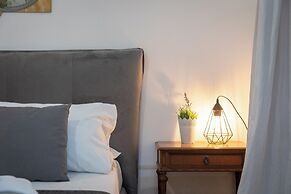 Angelico Apartment