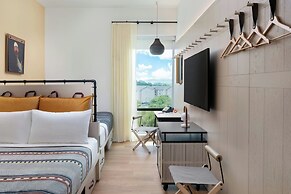 Moxy Fayetteville