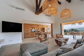 Sumptuous Contemporary Villa - Gassin Hills - 6br/12p