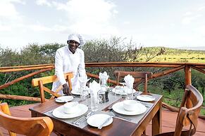 KumbuKumbu Luxury Tented Camp