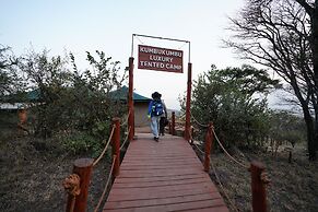 KumbuKumbu Luxury Tented Camp