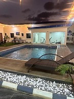 Lakehamm Residence
