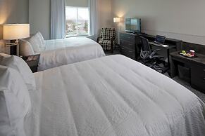 Totem Hotel and Suites