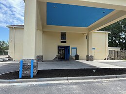Coastal Comfort Hotel