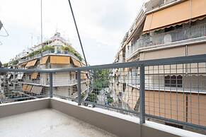 LIV - Premium Pagrati Apartment With View