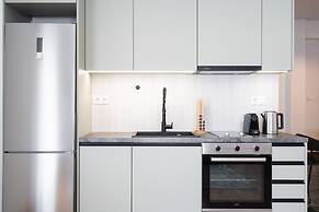 LIV - Premium Pagrati Apartment With View