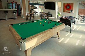 Aquarius Apartments