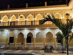 L S Haveli - A Heritage Lake View Haveli