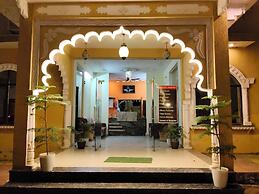 L S Haveli - A Heritage Lake View Haveli