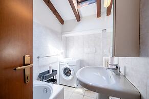 Cascine Mansarda by Wonderful Italy