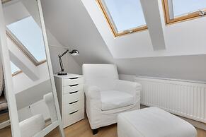 Holiday Home, 3 Bedrooms, Private Garden