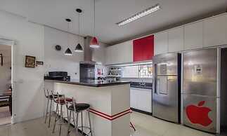 2BR House w/ Pool & BBQ in Penha Tzs210