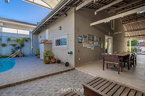 2BR House w/ Pool & BBQ in Penha Tzs210