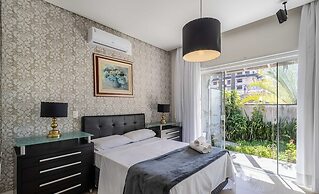 2BR House w/ Pool & BBQ in Penha Tzs210