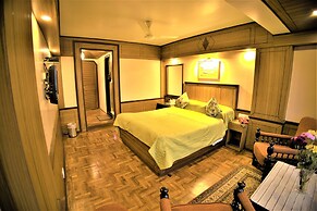 Hotel Lunnar