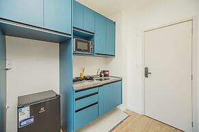 Loft com Smart Lock e Varanda no Bresser