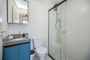 Loft com Smart Lock e Varanda no Bresser