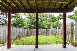 11 Mi to Dtwn Aberdeen: Spacious Townhome!