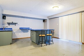 11 Mi to Dtwn Aberdeen: Spacious Townhome!