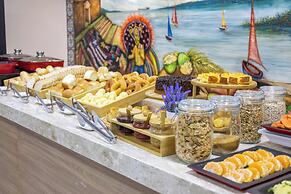 Maren Praia Hotel