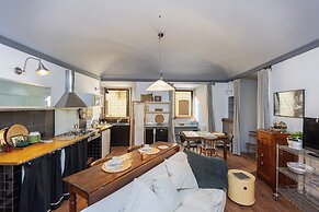 Pantheon Apartment